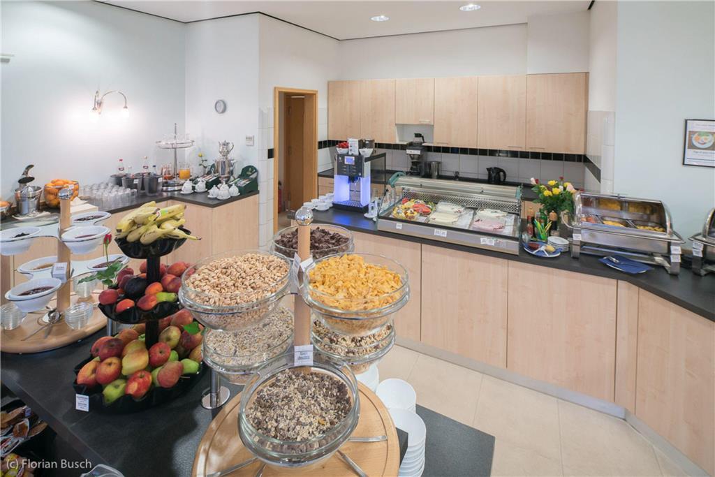 Hotel Western Im Forum Muelheim 4*